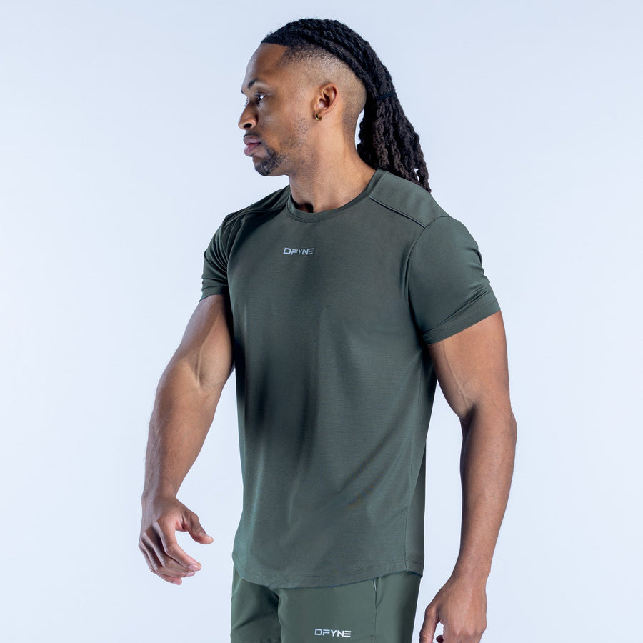 Men's dark green athletic T-shirt, crew neck short sleeves, small logo at hem