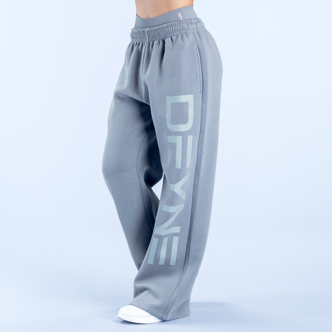 Signature Wide Leg Jogger