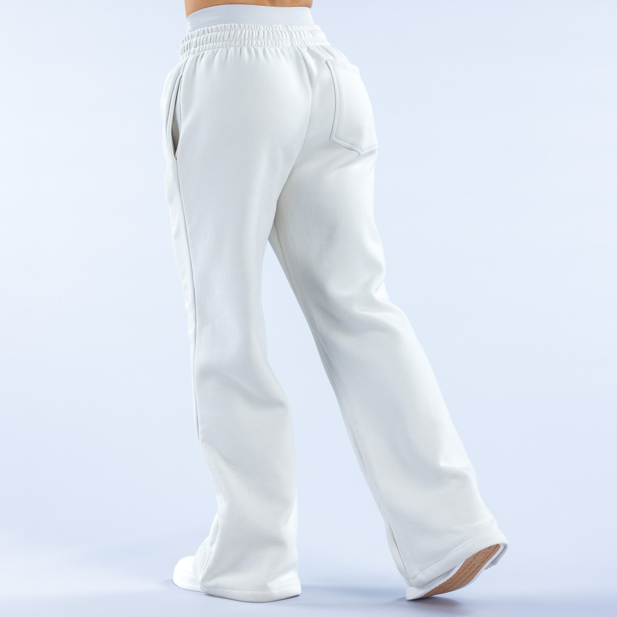 Signature Wide Leg Jogger