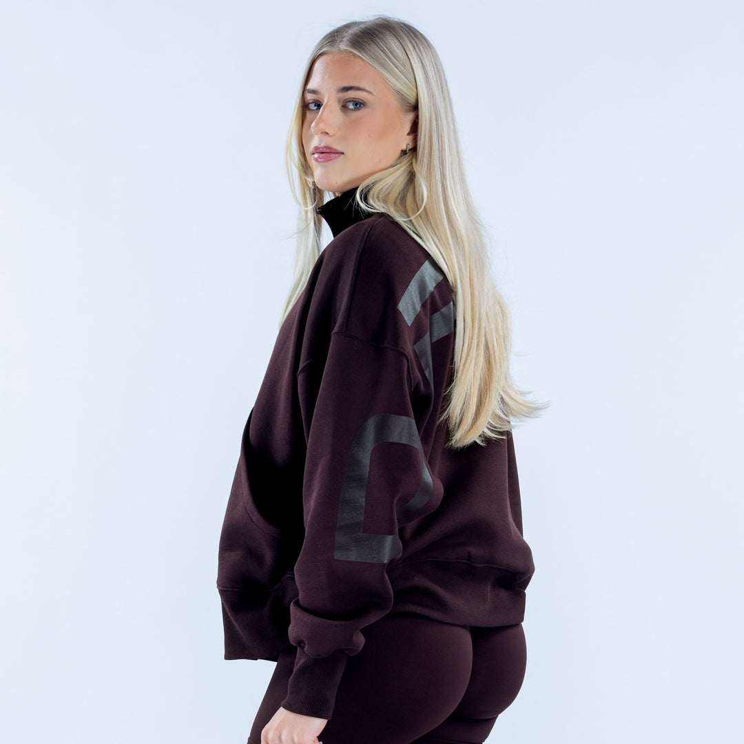Signature Quarter Zip Sweatshirt