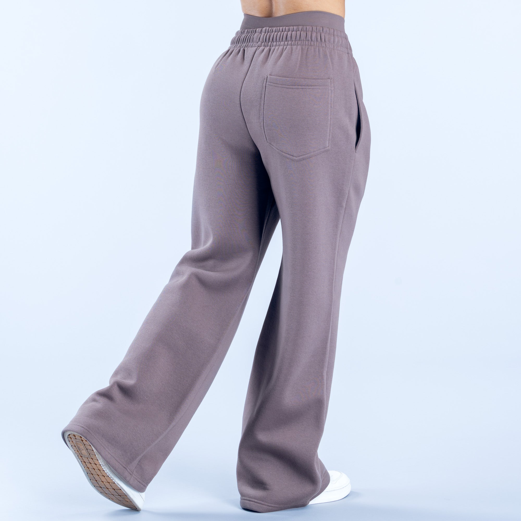 Signature Wide Leg Jogger